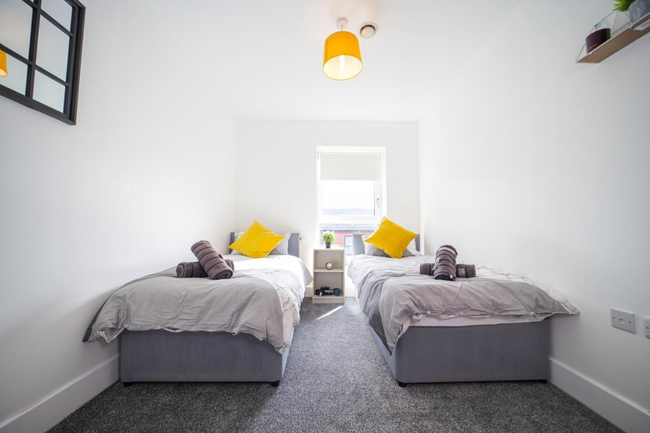 3 Bedroom House In Birmingham City Centre - Sleeps 6 Экстерьер фото