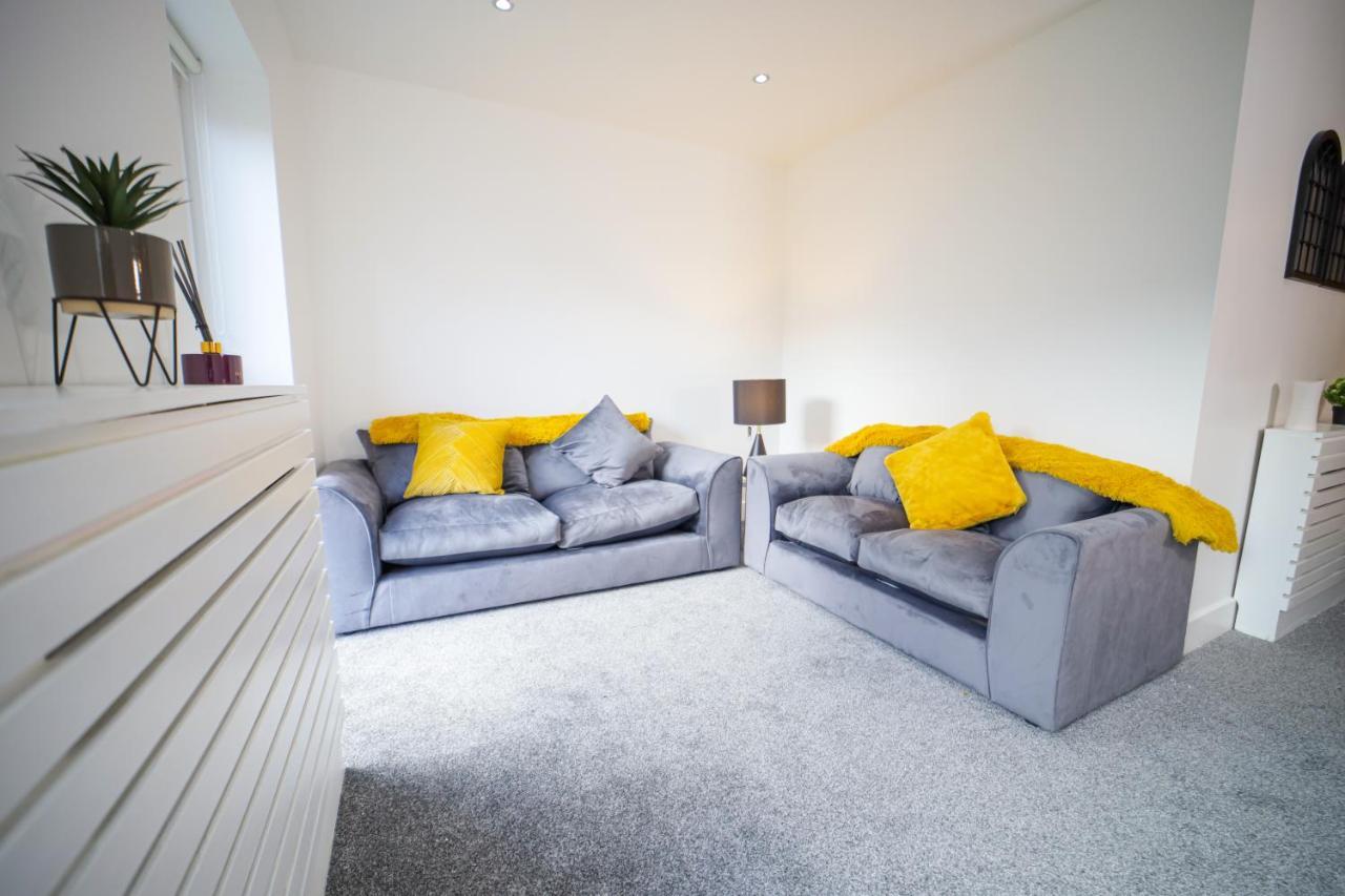 3 Bedroom House In Birmingham City Centre - Sleeps 6 Экстерьер фото